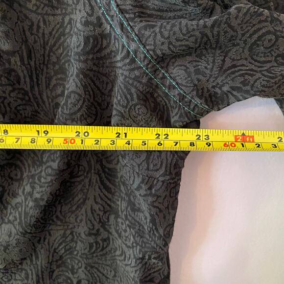 Wrangler Black Gray Paisley Print Pearl Snap Western Shirt Vintage Women size XL - Picture 7 of 8